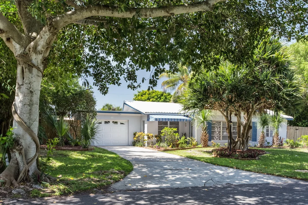 Unit for sale at 333 2nd Avenue, Indialantic, FL 32903