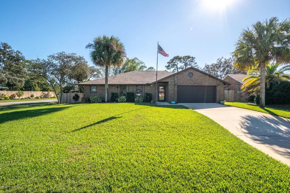 Unit for sale at 6300 W Baker Circle, Cocoa, FL 32927