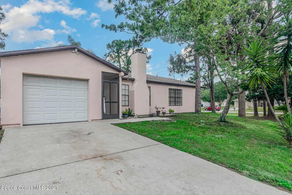 Unit for sale at 500 Estes Avenue SW, Palm Bay, FL 32908