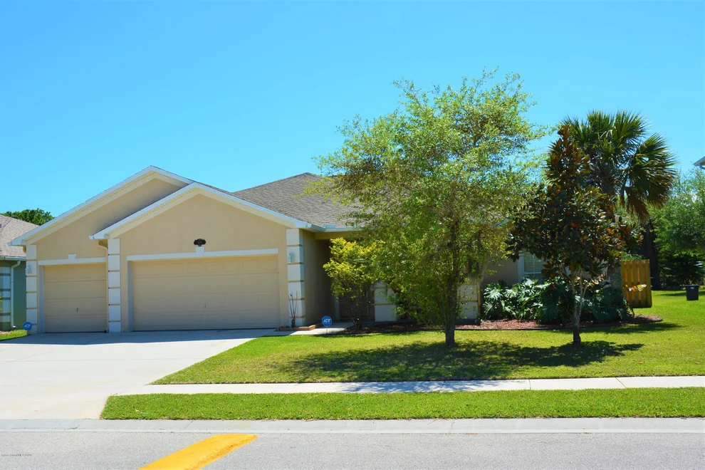 Unit for sale at 1878 Maeve Circle, West Melbourne, FL 32904