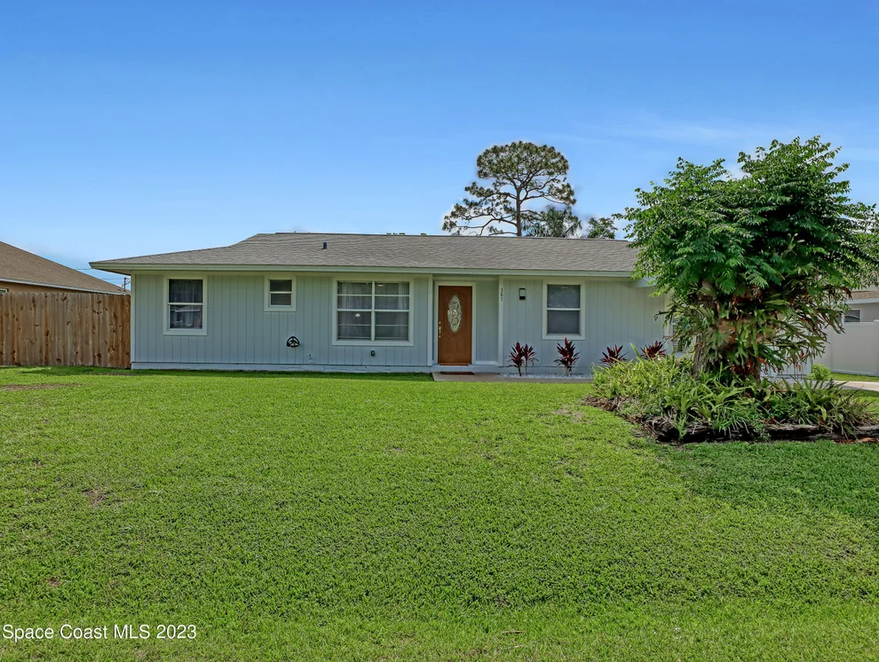 Unit for sale at 387 Dunlap Avenue SE, Palm Bay, FL 32909