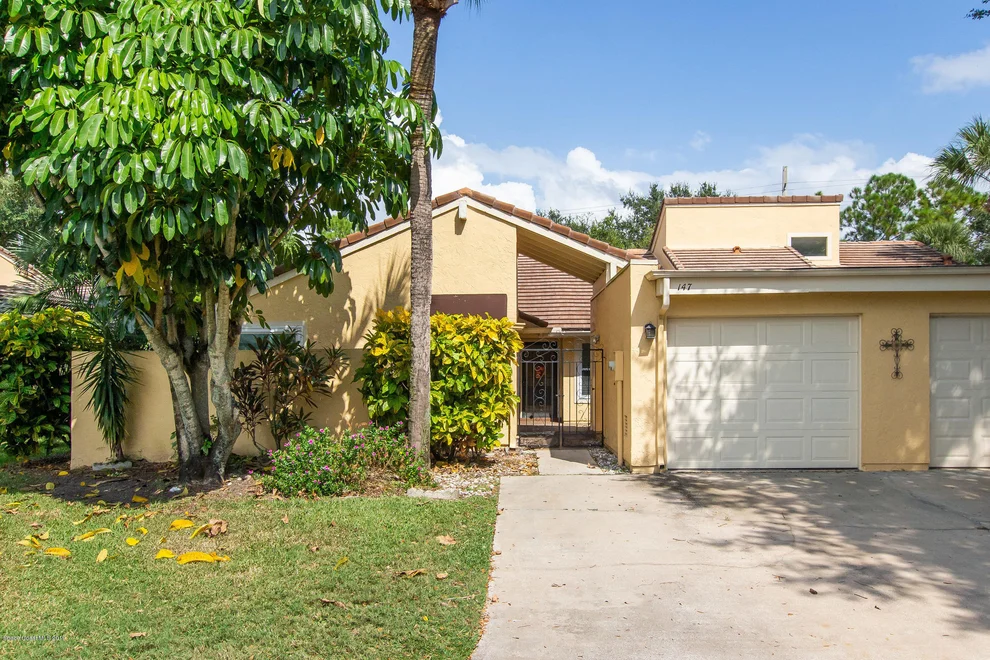 Unit for sale at 147 Eton Circle, Melbourne, FL 32940