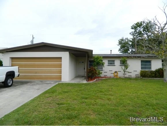 Unit for sale at 990 Butia, Merritt Island, FL 32953