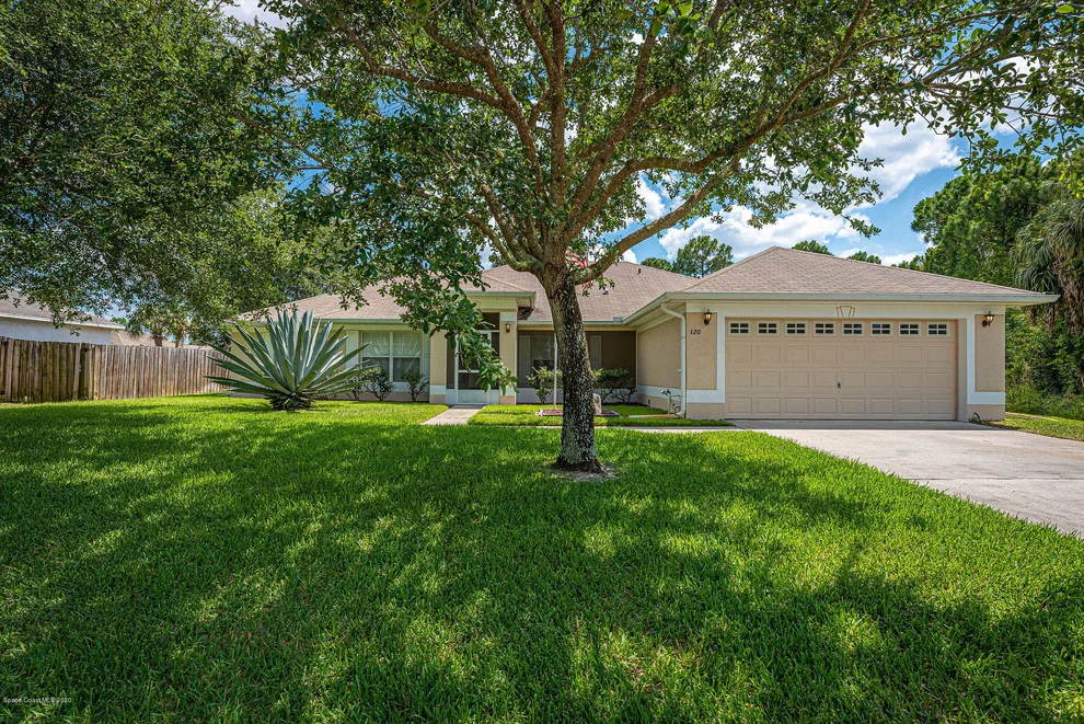 Unit for sale at 120 Appleby Street NE, Palm Bay, FL 32907