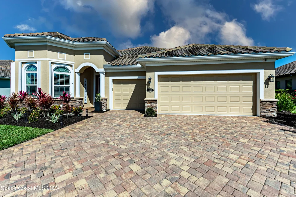 Unit for sale at 4002 Durksly Drive, Melbourne, FL 32940