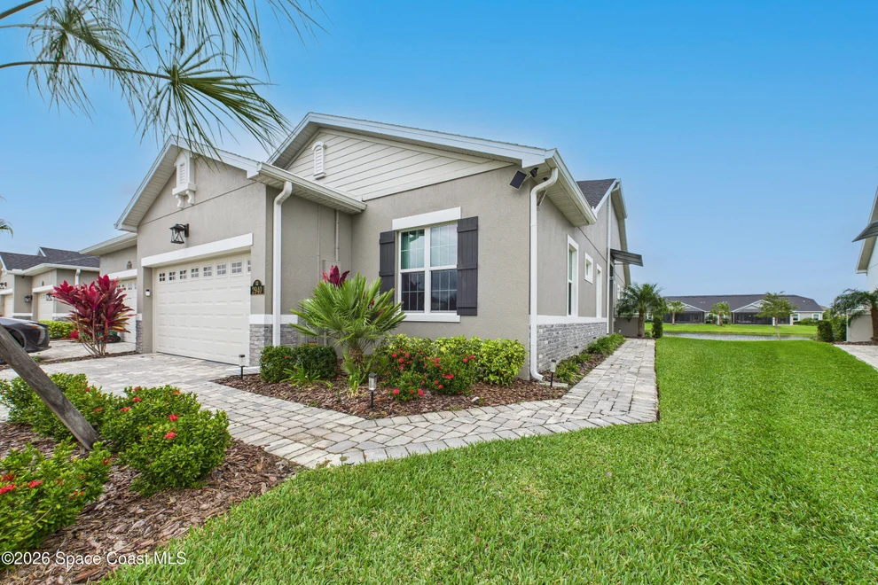 Unit for sale at 2940 Avalonia Drive, Melbourne, FL 32940