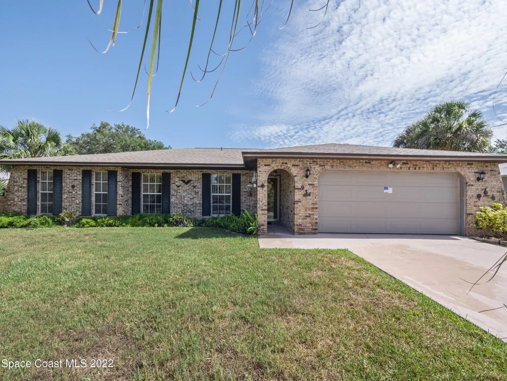 Unit for sale at 931 Niagara Street NW, Palm Bay, FL 32907