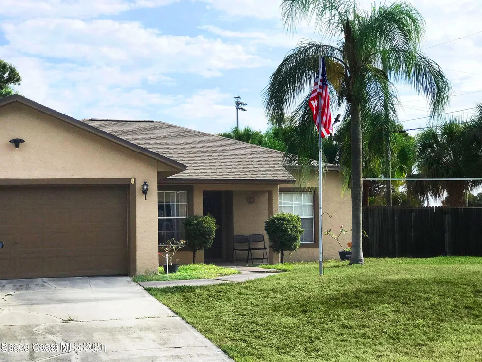 Unit for sale at 200 Palm Boulevard, Merritt Island, FL 32952