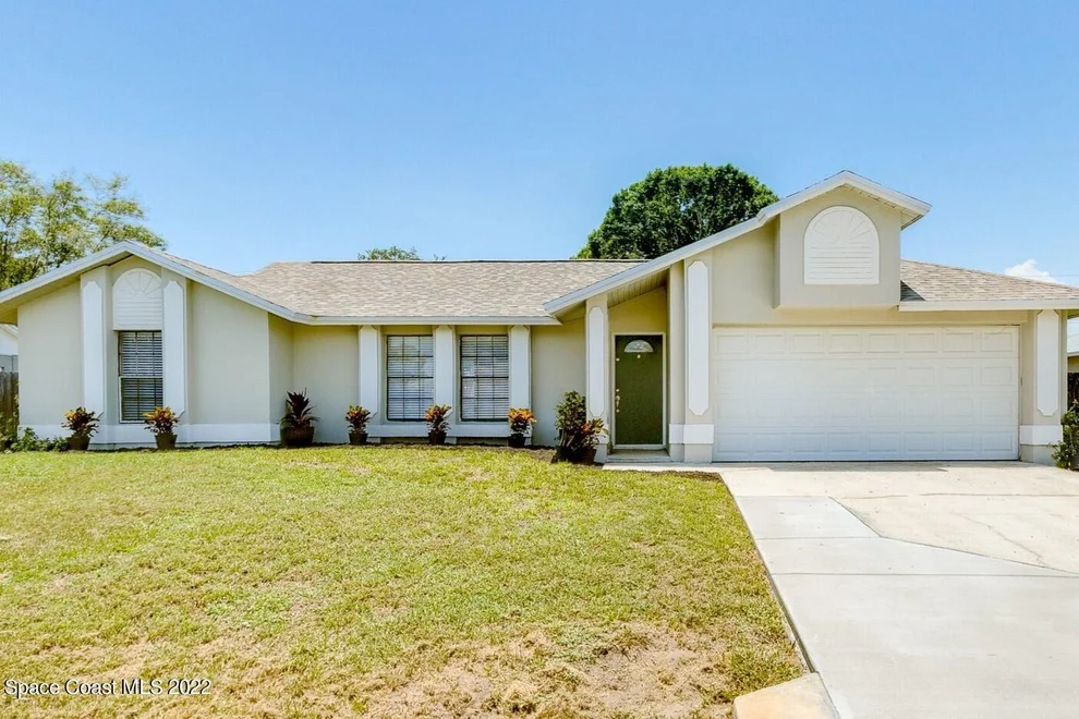 Unit for sale at 848 Niagara Street NW, Palm Bay, FL 32907