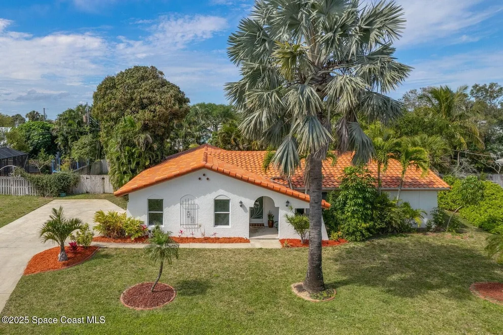 Unit for sale at 300 S Palm Avenue, Melbourne Beach, FL 32951