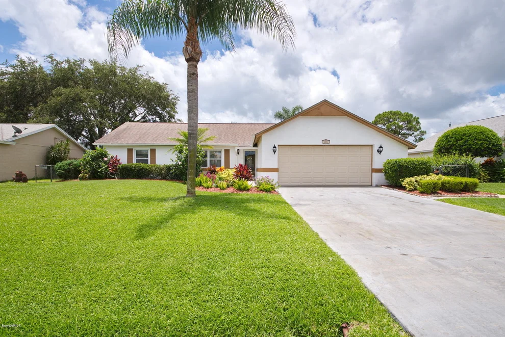 Unit for sale at 626 Dinner Street NE, Palm Bay, FL 32907