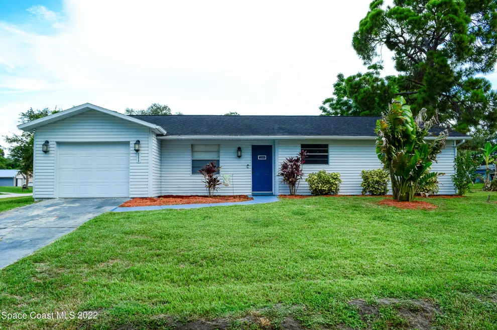 Unit for sale at 299 Silver Oak Road NE, Palm Bay, FL 32907
