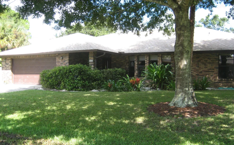 Unit for sale at 815 NE Hawser Street, Palm Bay, FL 32907