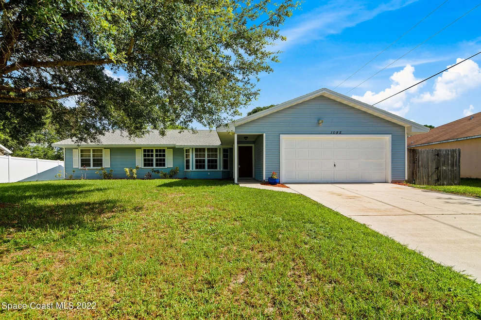Unit for sale at 1085 Banks Street NW, Palm Bay, FL 32907