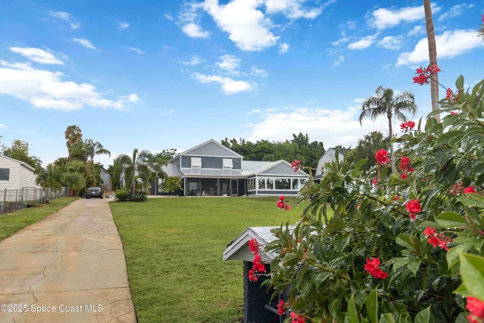 Unit for sale at 711 Indian River Drive, Cocoa, FL 32922