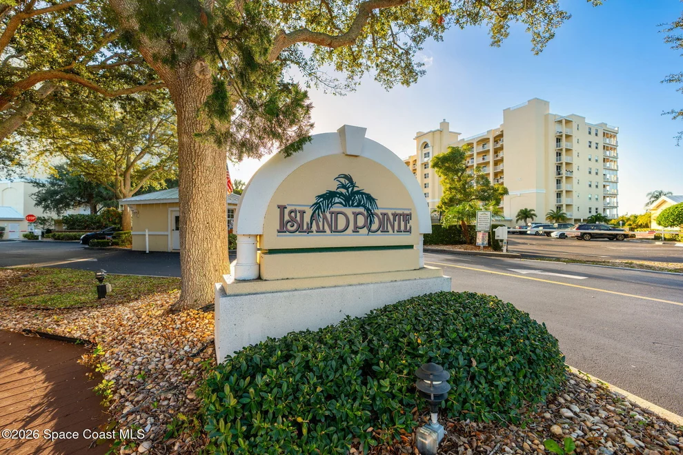 Unit for sale at 134 Starboard Lane, Merritt Island, FL 32953