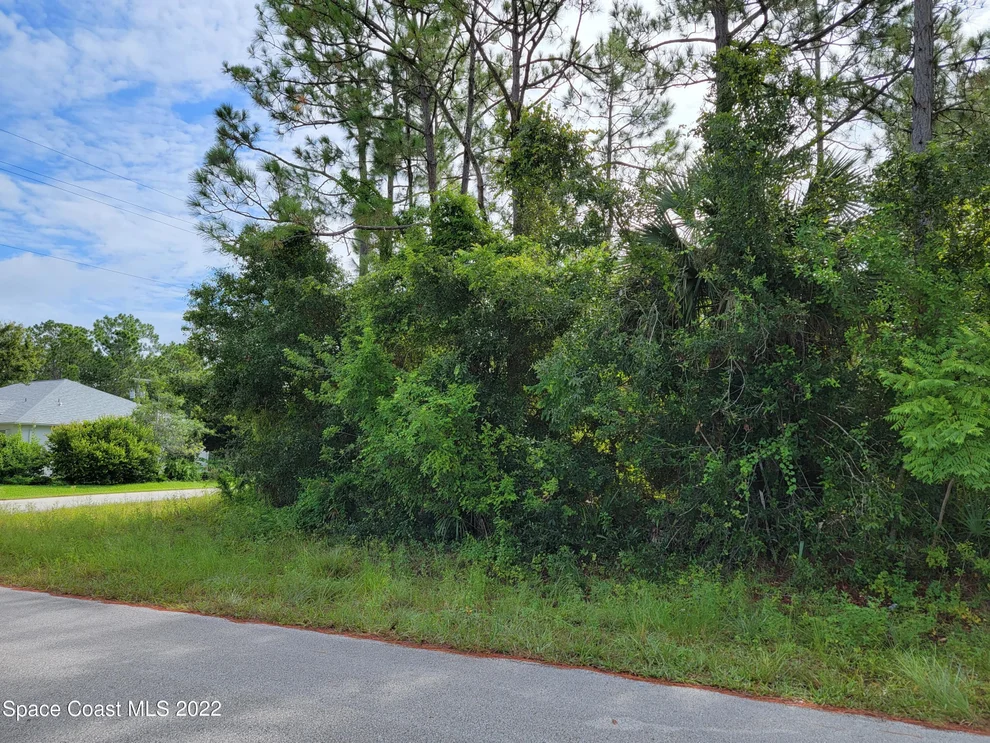 Unit for sale at 499 Consolata Avenue NW, Palm Bay, FL 32907