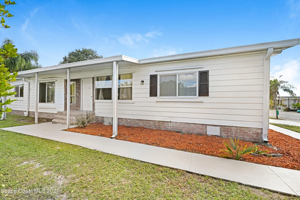 Unit for sale at 566 Jean Circle, Melbourne, FL 32904