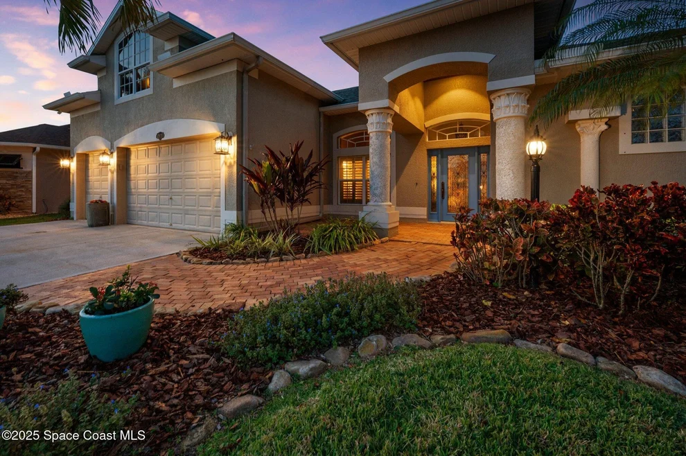 Unit for sale at 2173 Woodfield Circle, Melbourne, FL 32904