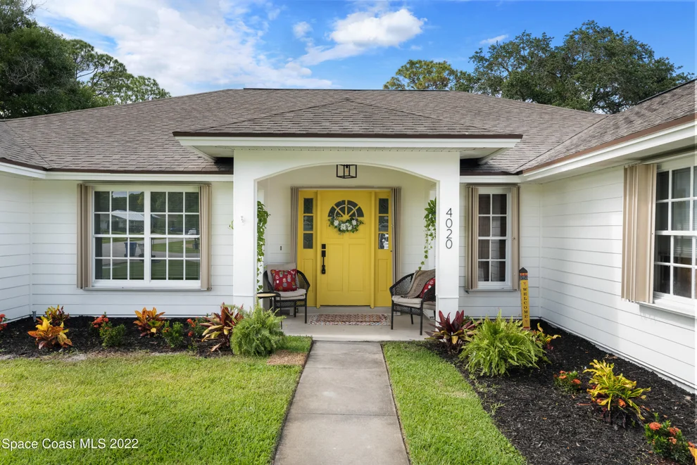 Unit for sale at 4020 1st Lane, Vero Beach, FL 32968