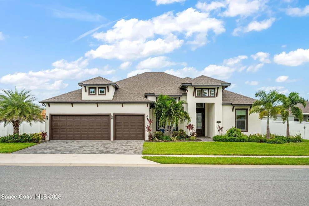 Unit for sale at 1100 Aranceto Circle, Merritt Island, FL 32952