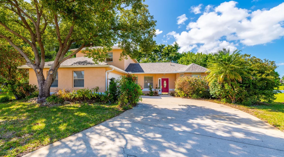 Unit for sale at 7450 Laguna Court, Melbourne, FL 32940
