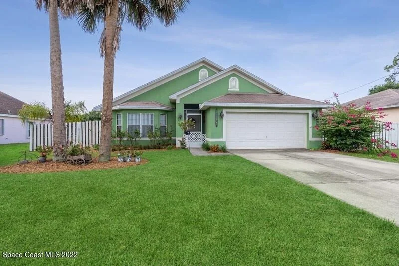 Unit for sale at 353 Abalone Road NW, Palm Bay, FL 32907