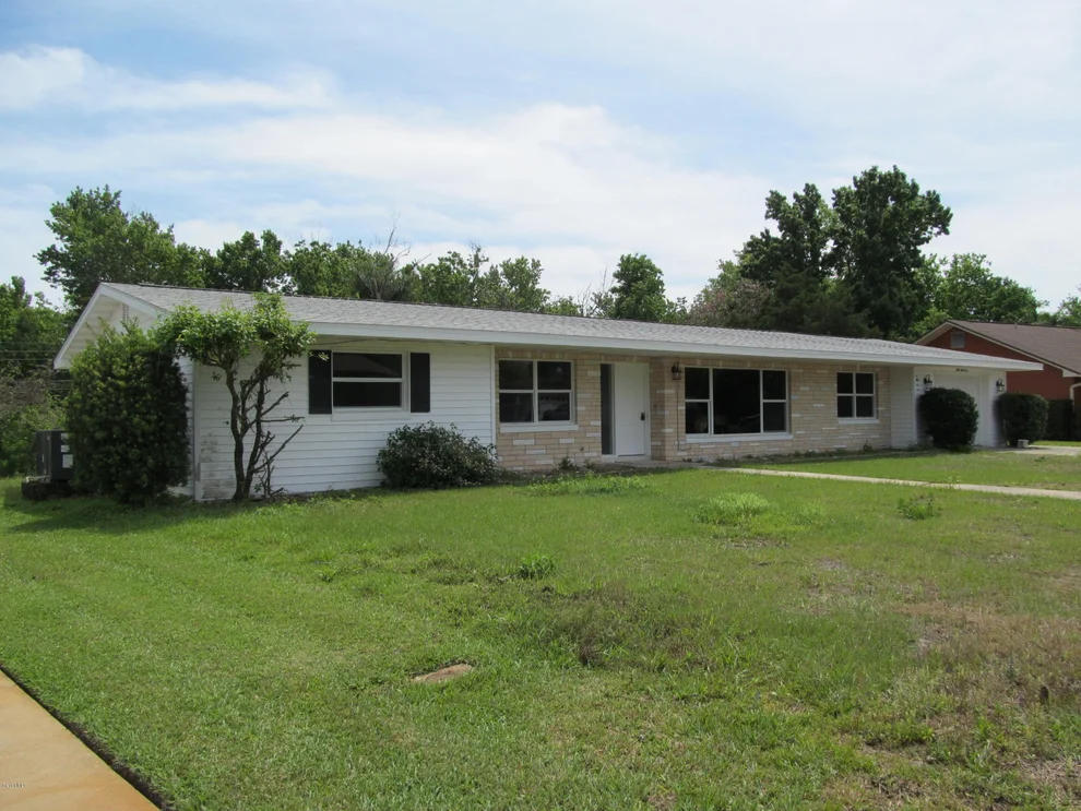 Unit for sale at 835 Hillcrest Avenue, Titusville, FL 32796