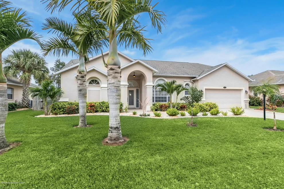 Unit for sale at 5710 Sheffield Place, Melbourne, FL 32940