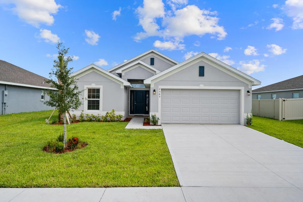Unit for sale at 2565 Roygaris Street NW, Palm Bay, FL 32907