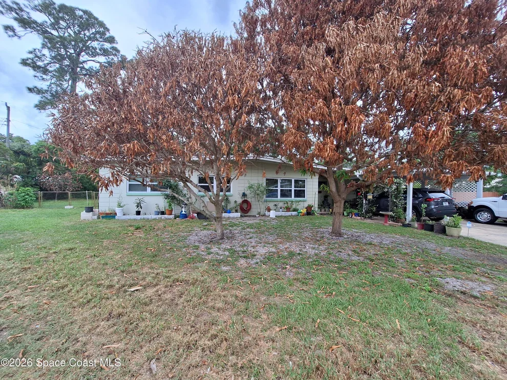 Unit for sale at 3200 Royal Palm Court, Titusville, FL 32780