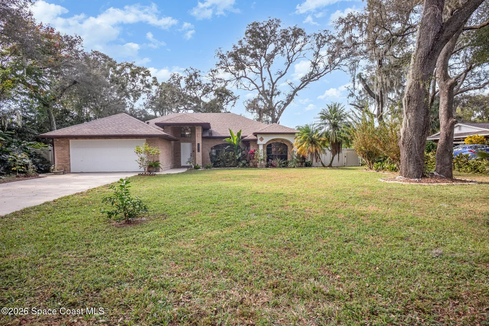 Unit for sale at 1356 Canary Drive, DeLand, FL 32720