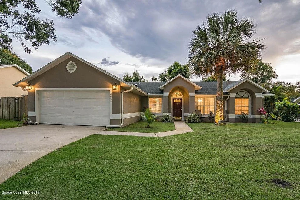 Unit for sale at 2697 Forest Run Drive, Melbourne, FL 32935