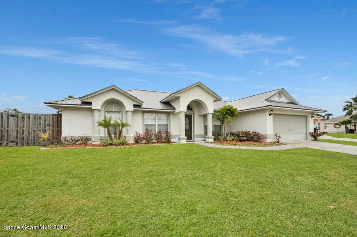 Unit for sale at 671 Koutnik Road SE, Palm Bay, FL 32909
