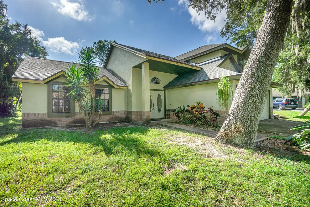 Unit for sale at 1421 Ruffin Circle SE, Palm Bay, FL 32909
