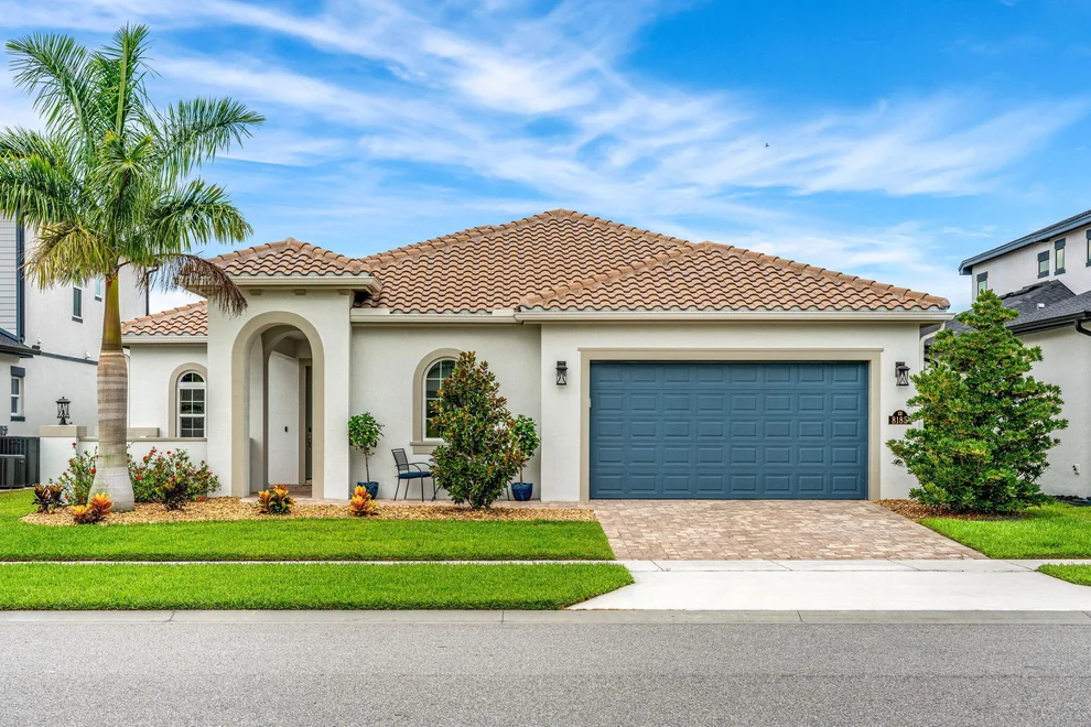 Unit for sale at 8185 Lyside Drive, Melbourne, FL 32940
