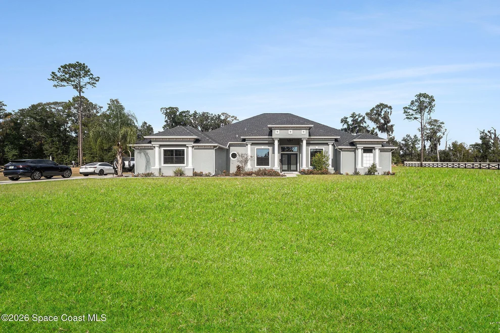 Unit for sale at 7403 NE 22nd Court Road, Ocala, FL 34479