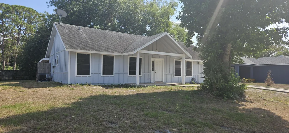 Unit for sale at 340 San Marino Road SW, Palm Bay, FL 32908