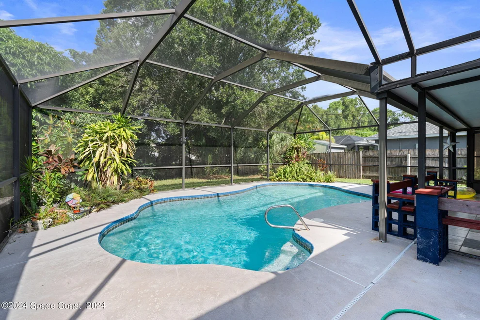 Unit for sale at 262 Van Loon Avenue NE, Palm Bay, FL 32907