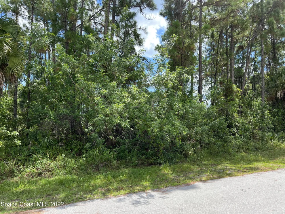 Unit for sale at 286 Gardner Road SW, Palm Bay, FL 32908