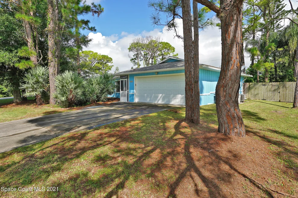 Unit for sale at 1325 Helvenston Street NW, Palm Bay, FL 32907