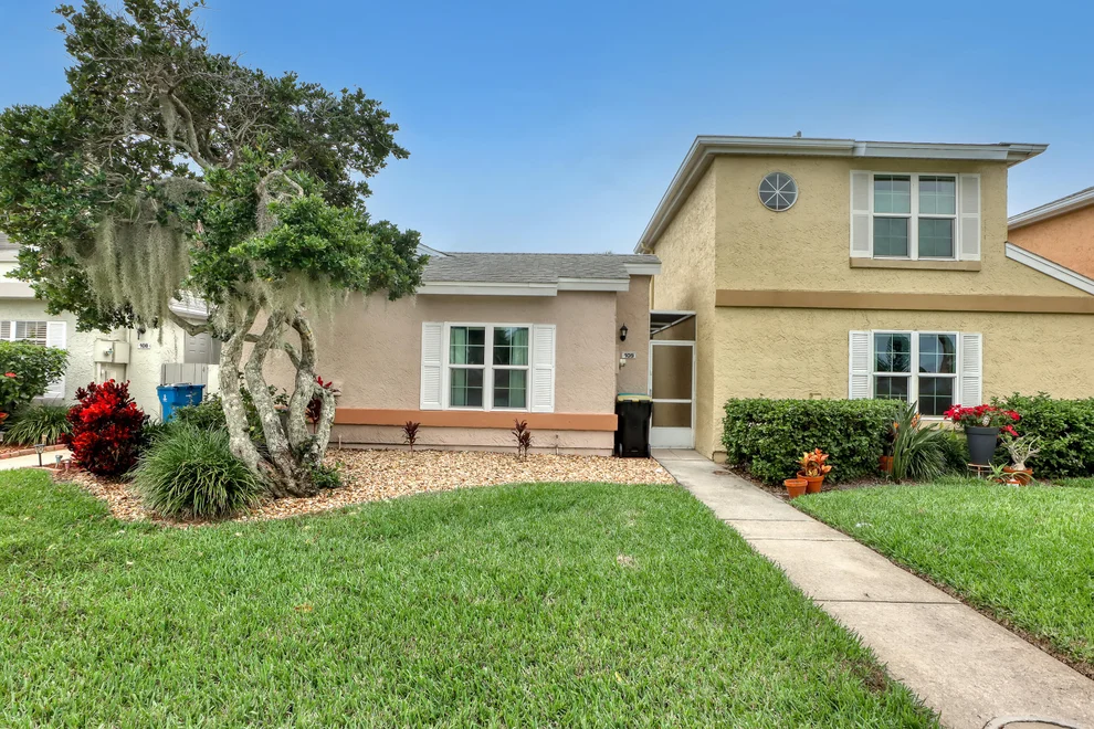 Unit for sale at 1435 Malibu Circle NE, Palm Bay, FL 32905