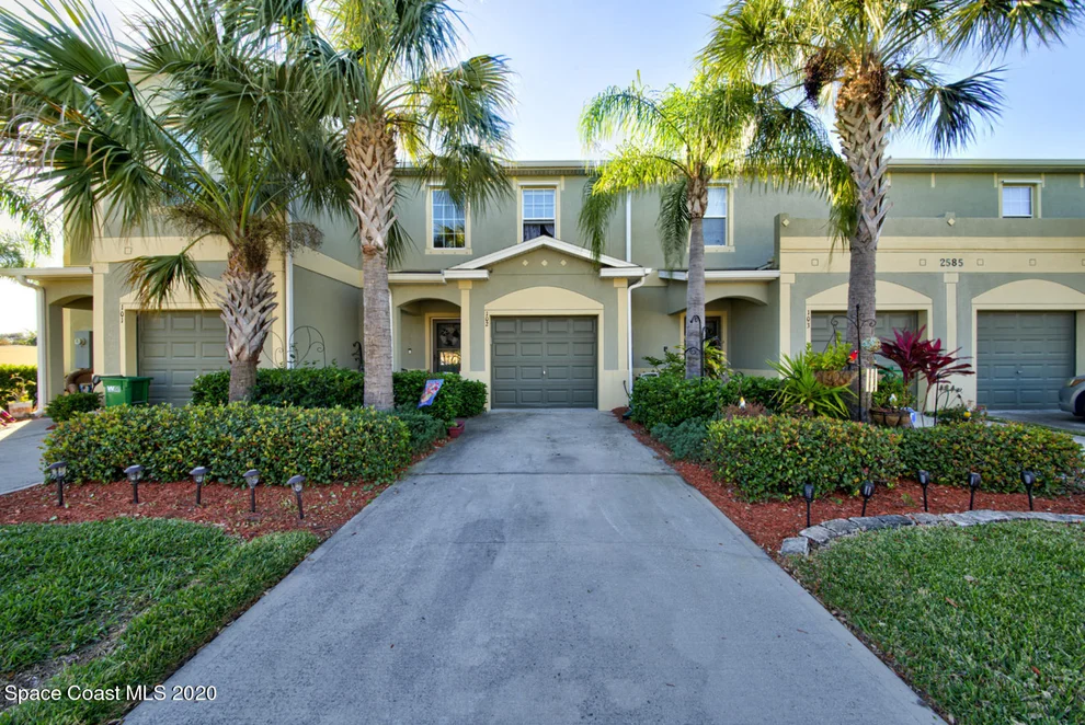 Unit for sale at 2585 Revolution Street, Melbourne, FL 32935