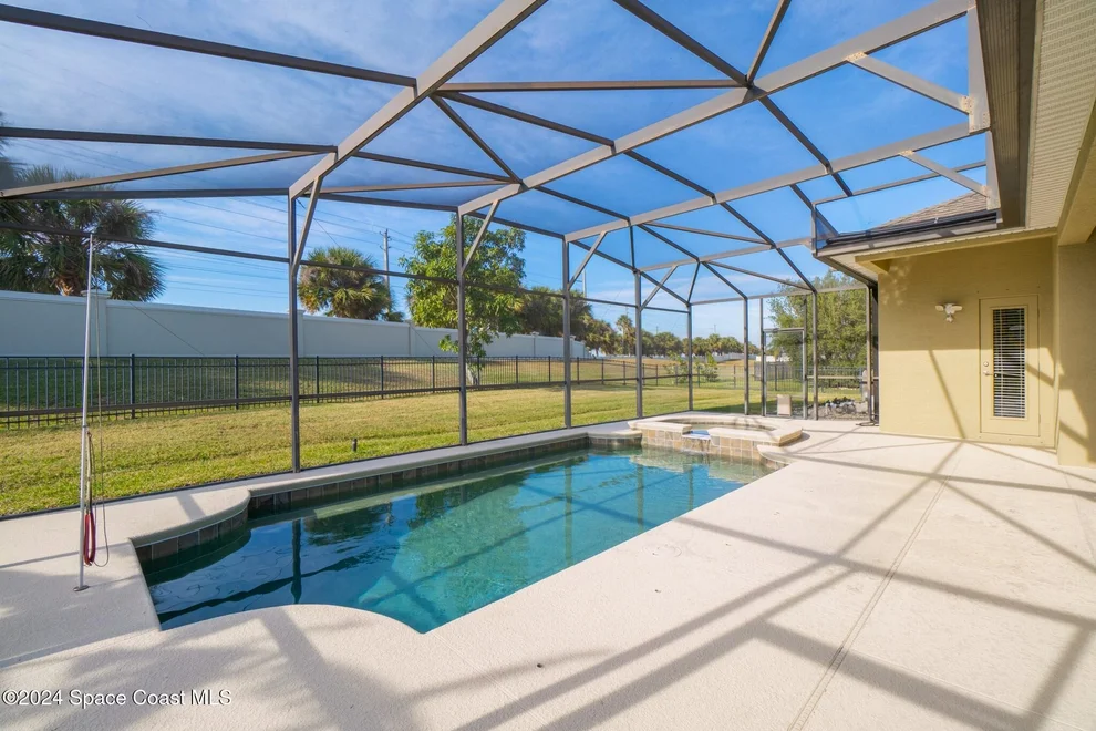 Unit for sale at 3552 Terramore Drive, Melbourne, FL 32940