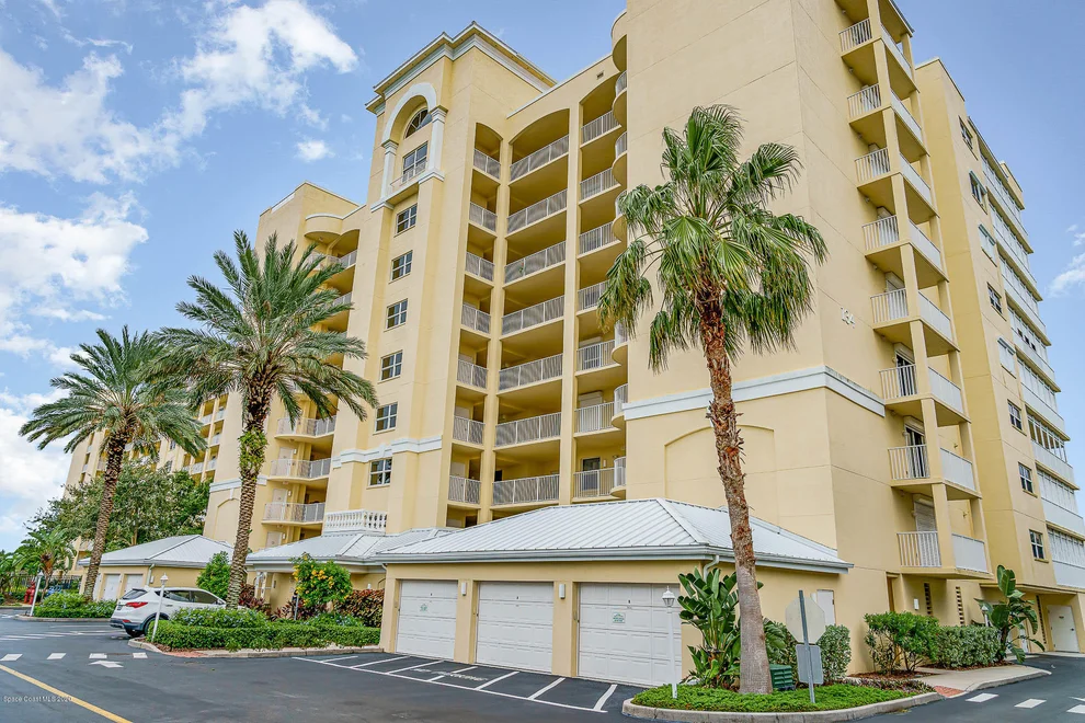 Unit for sale at 134 Starboard Lane, Merritt Island, FL 32953