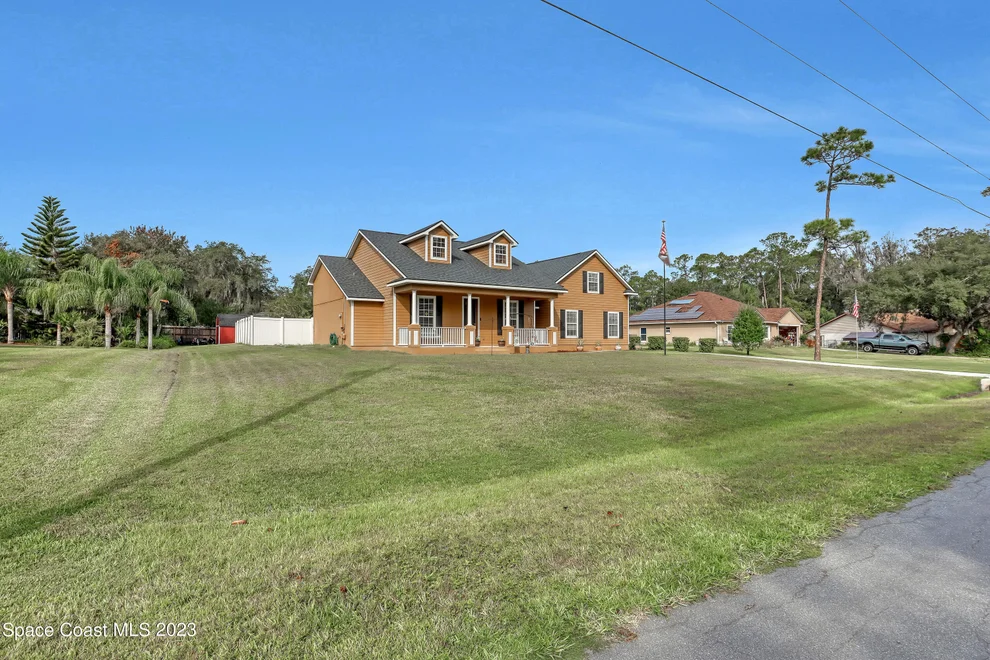 Unit for sale at 2420 Heron Court, St. Cloud, FL 34771