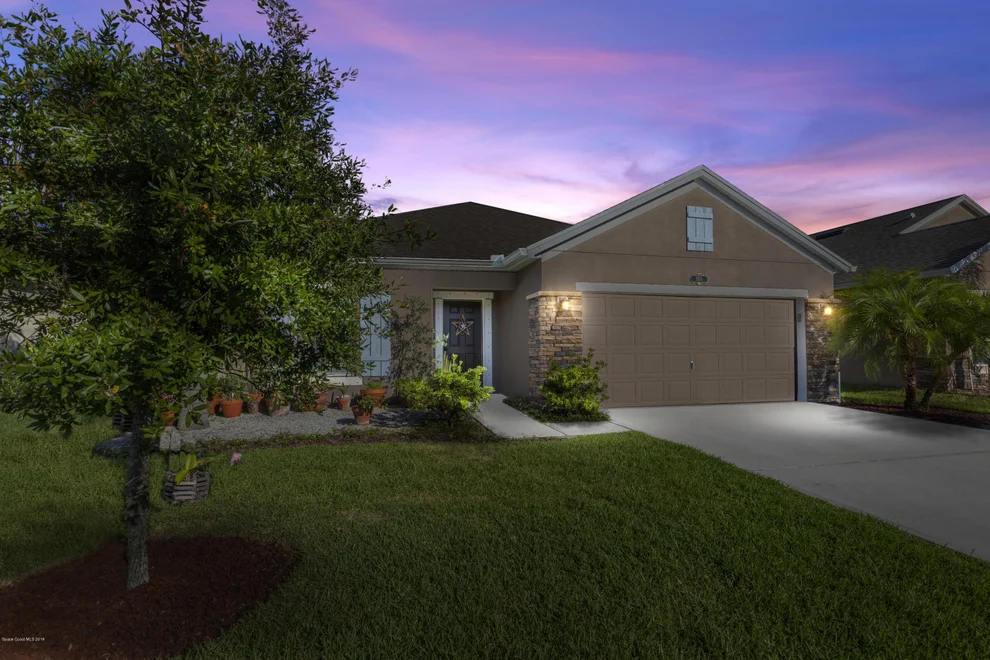 Unit for sale at 1515 Litchfield Drive, West Melbourne, FL 32904