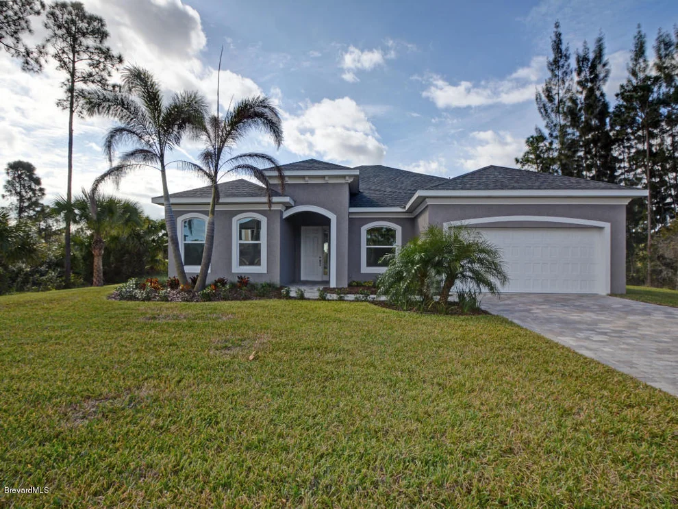 Unit for sale at 5935 Summersweet Lane, Vero Beach, FL 32967