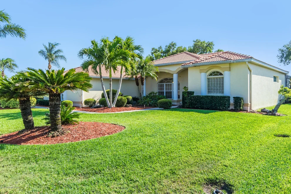 Unit for sale at 978 Wildwood Drive, Melbourne, FL 32940