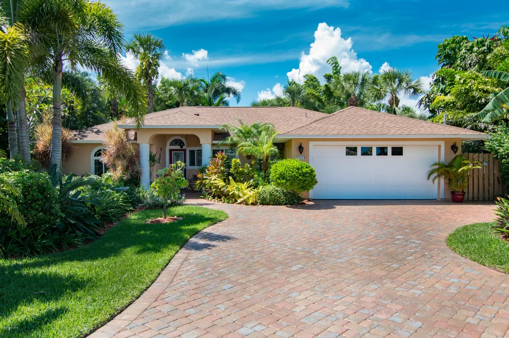 Unit for sale at 6430 Floridana Avenue, Melbourne Beach, FL 32951